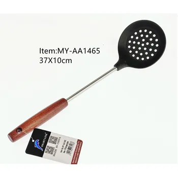 Silicone Strainer With Wooden Handle 
